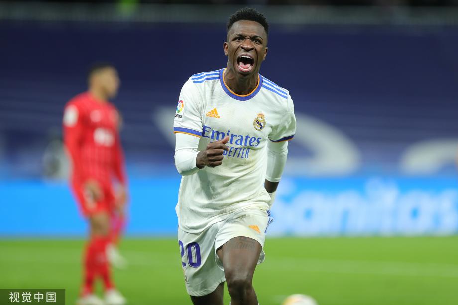 LPL第一强队翻车！BLG赢下复仇战，回国首战爆发，新打野一战封神