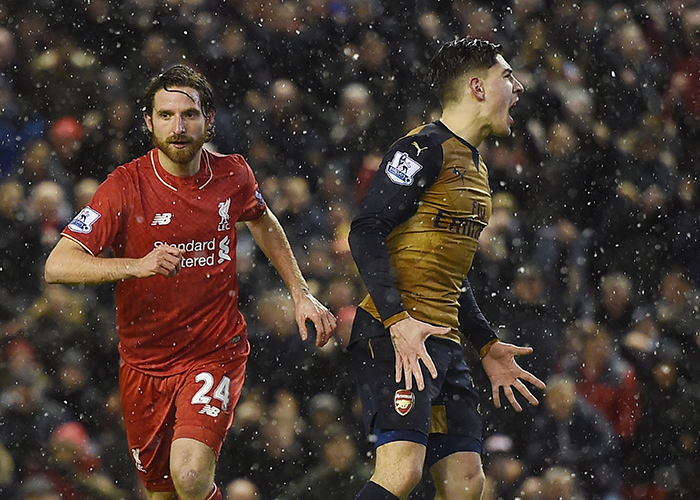 拼了 杨瀚森滑铲第一壮汉